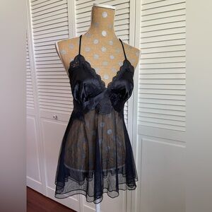 Victoria’s Secret black lace nighty